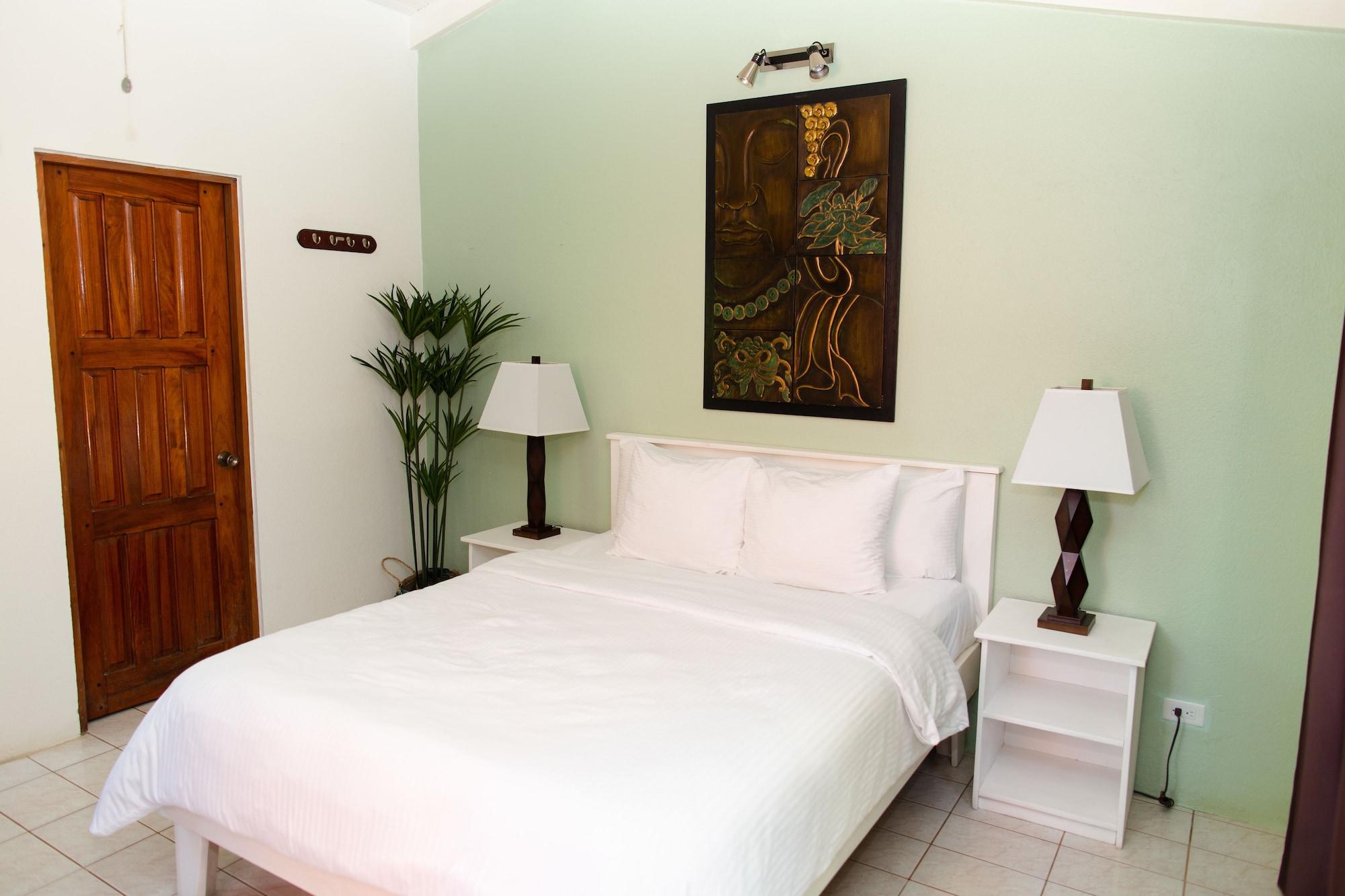 Hotel Rip Jack Inn Playa Grande Exterior photo